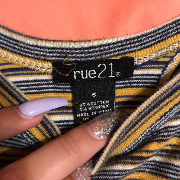 Shirt - Picture 2 of 2